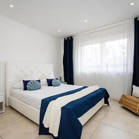 아파트 2 Bedroom Beautiful In 비빈제