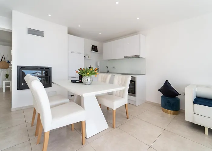 2 Bedroom Awesome In * Bibinje