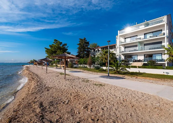 Apartman 2 Bedroom Awesome In *