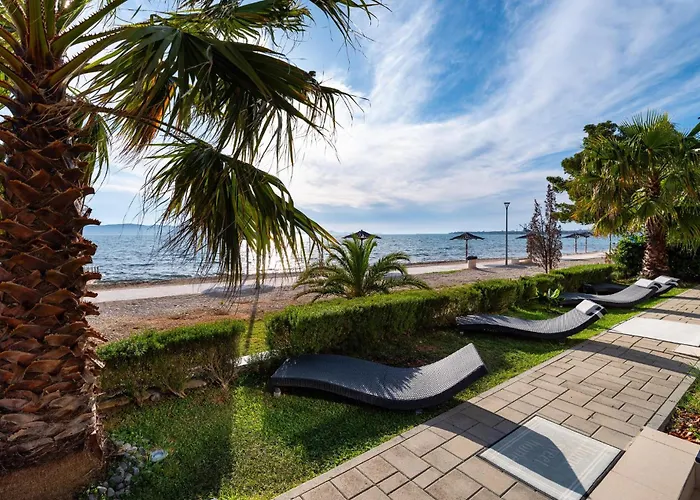 Apartamento 2 Bedroom Awesome In Bibinje