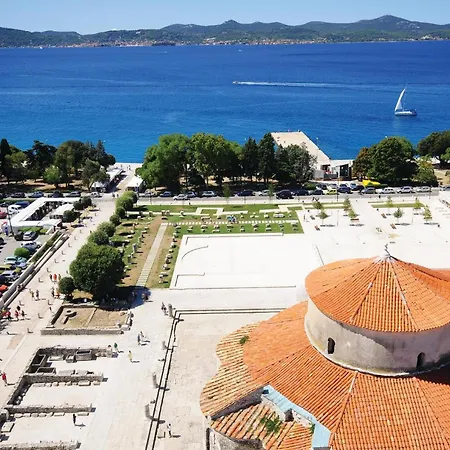2 Bedroom Beautiful In Apartment Bibinje